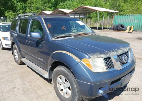 2005 Nissan Pathfinder Se Off-Road z USA, uszkodzony, nr VIN 5N1AR18W45C744162